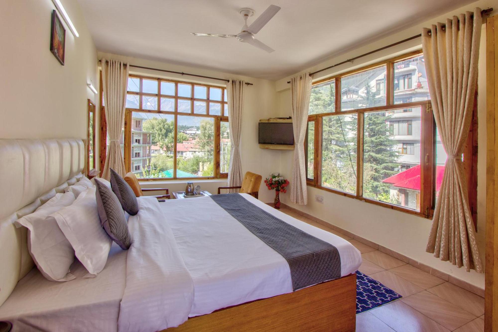 White Mountain Hotel มะนาลี ภายนอก รูปภาพ