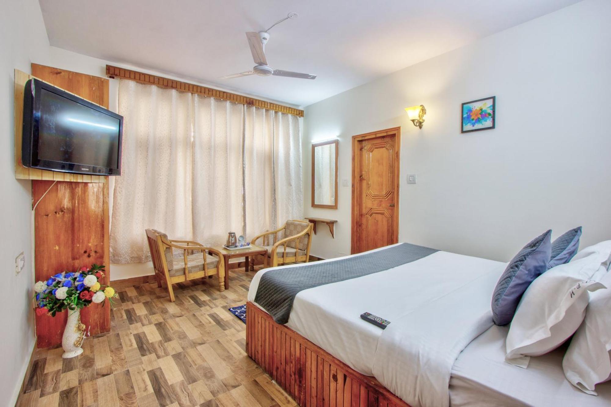 White Mountain Hotel มะนาลี ภายนอก รูปภาพ